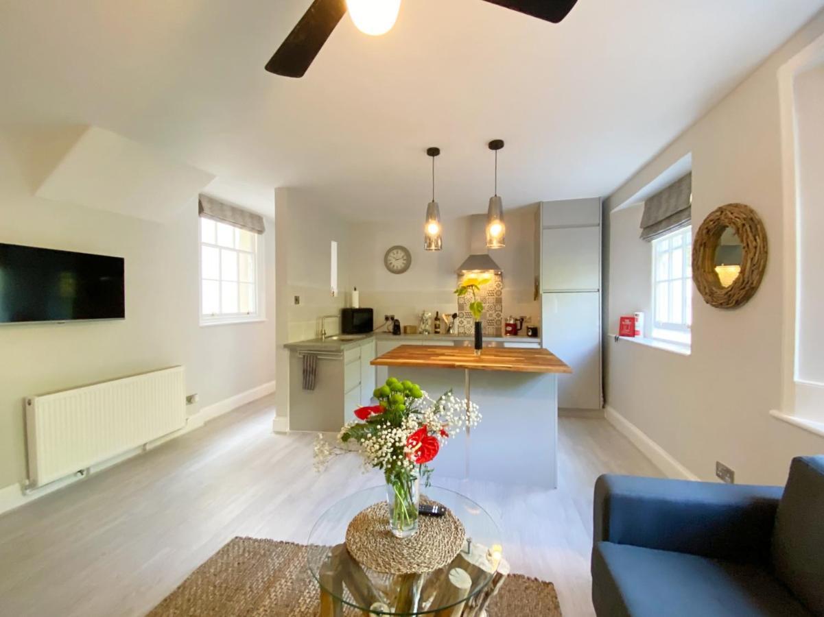 Meadfoot Bay Apartment At Hesketh Crescent Torquay Ngoại thất bức ảnh
